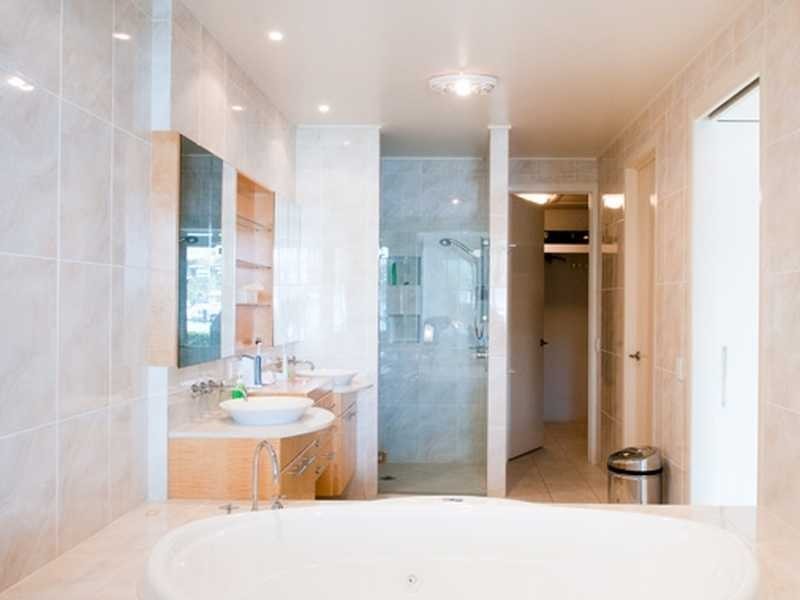 Unit 2/1 Airport Drive, Hamilton Island QLD 4803