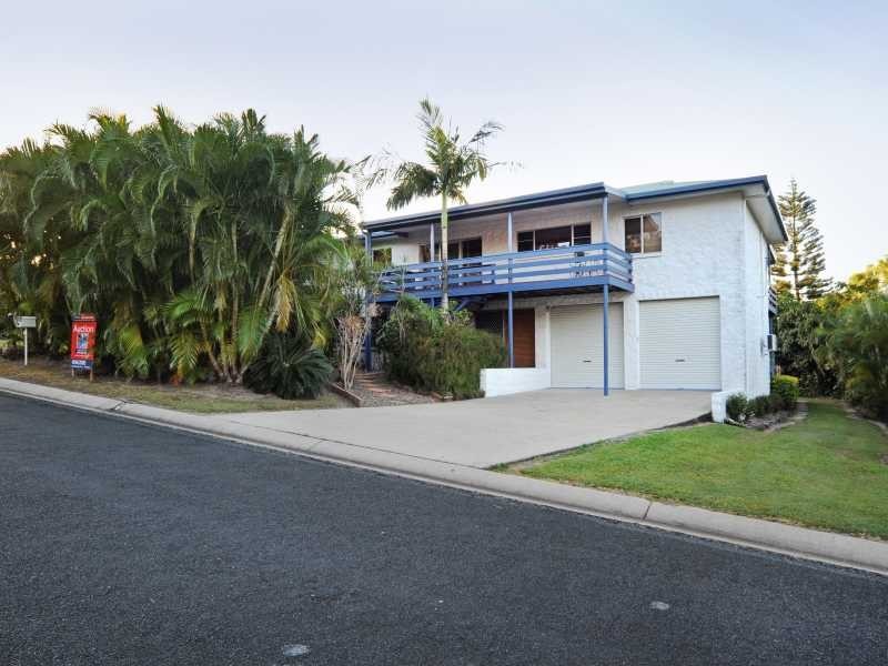 37 Macarthur Drive, Cannonvale QLD 4802
