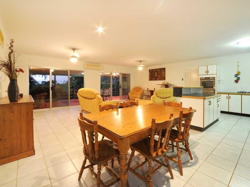 37 Macarthur Drive, Cannonvale QLD 4802