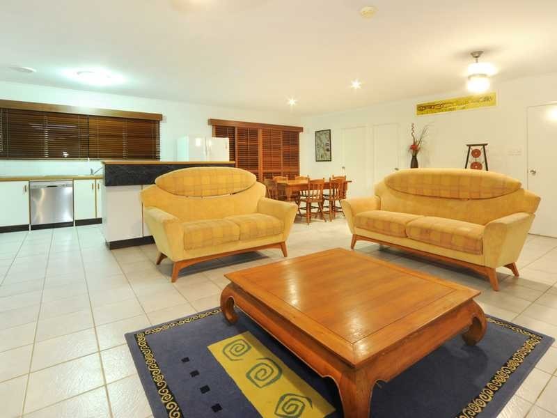 37 Macarthur Drive, Cannonvale QLD 4802