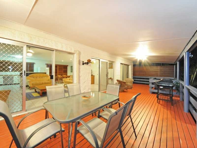 37 Macarthur Drive, Cannonvale QLD 4802