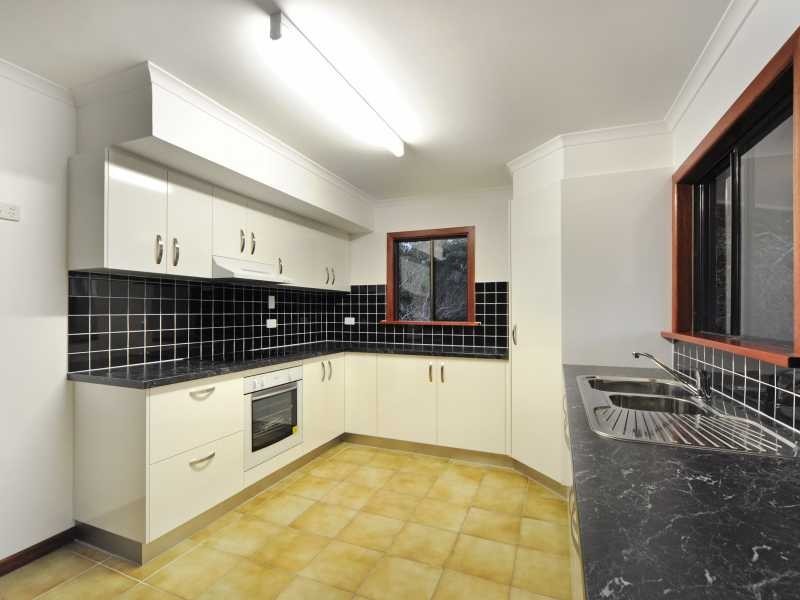 65 Jasinique Drive, Flametree QLD 4802