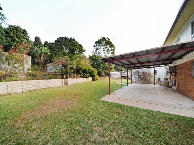 52 Davison Rd, Wilson Beach QLD 4800