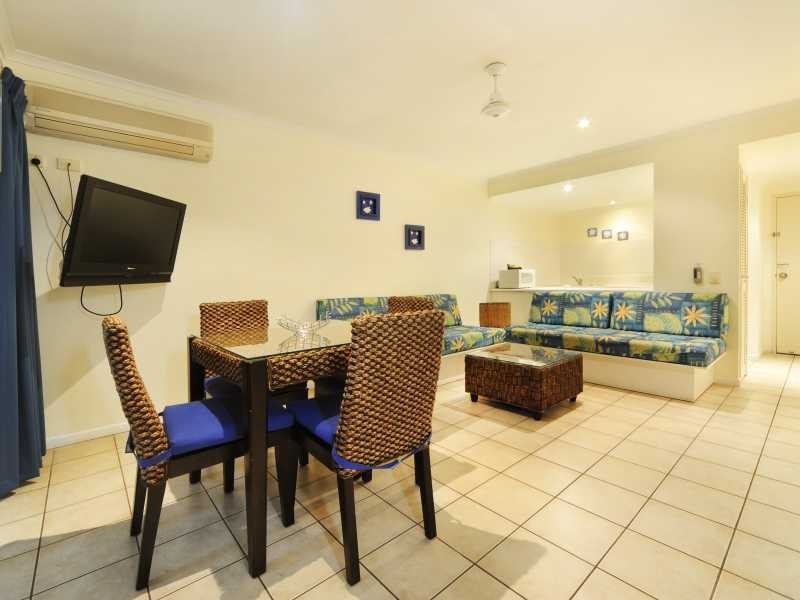 Unit 16/2 Erromango Drive, Jubilee Pocket QLD 4802