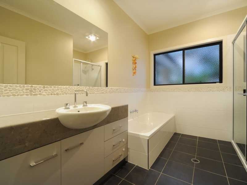 25 Kingfisher Terrace, Jubilee Pocket QLD 4802