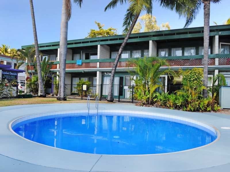 Beaches/Hibiscus Shute Harbour Road, Airlie Beach QLD 4802