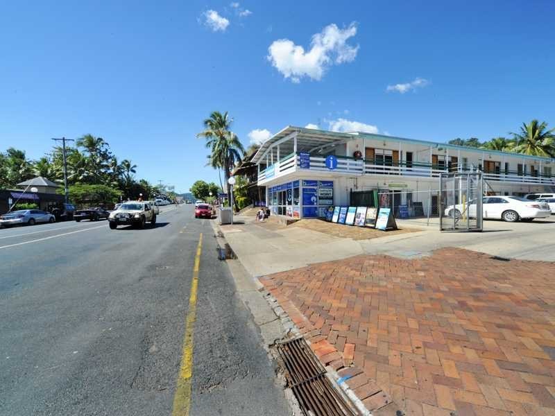 Beaches/Hibiscus Shute Harbour Road, Airlie Beach QLD 4802