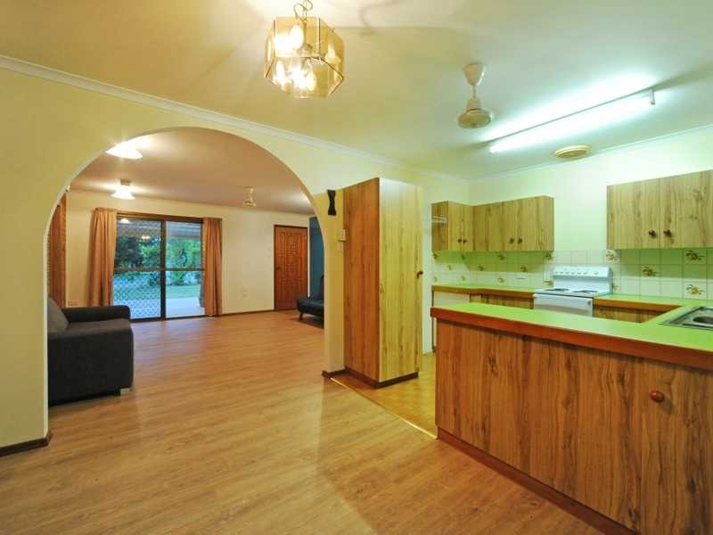 57 Manooka Drive, Cannonvale QLD 4802