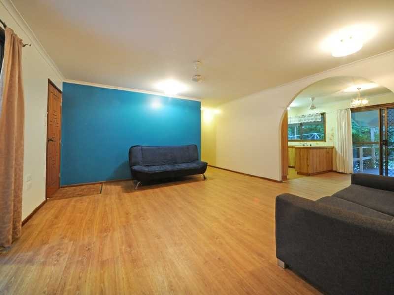 57 Manooka Drive, Cannonvale QLD 4802