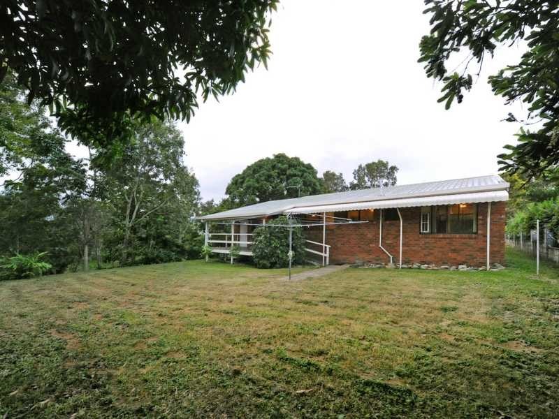 57 Manooka Drive, Cannonvale QLD 4802