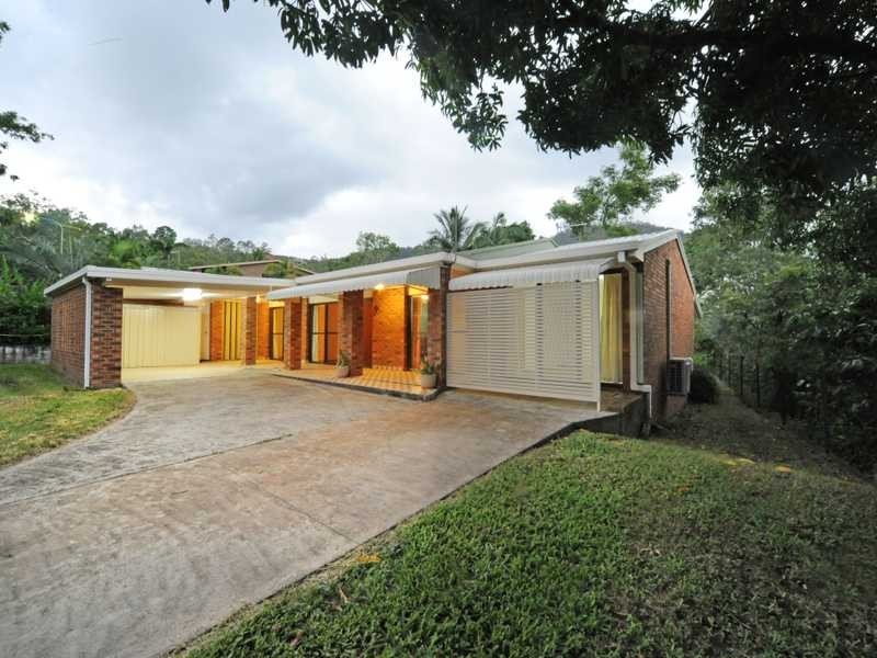 57 Manooka Drive, Cannonvale QLD 4802