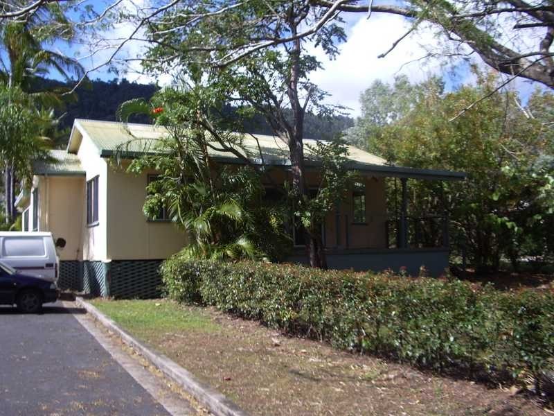 Unit/17/6 St Martins Lane, Cannonvale QLD 4802