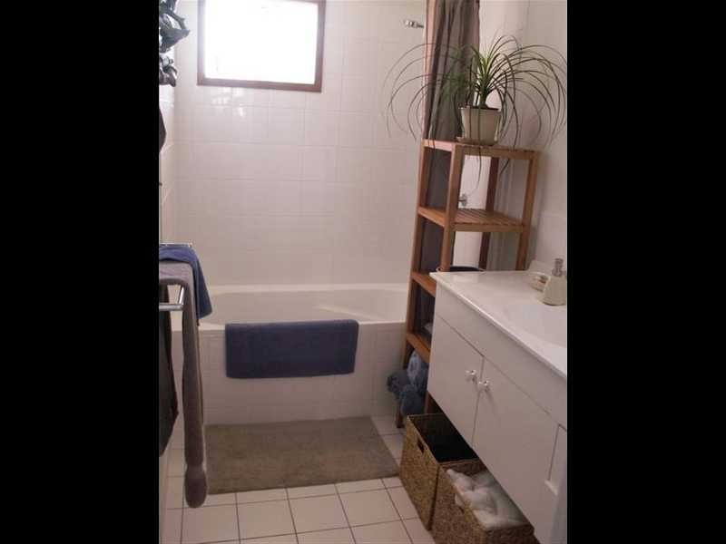 Unit 11/3 Eshelby Drive, Cannonvale QLD 4802