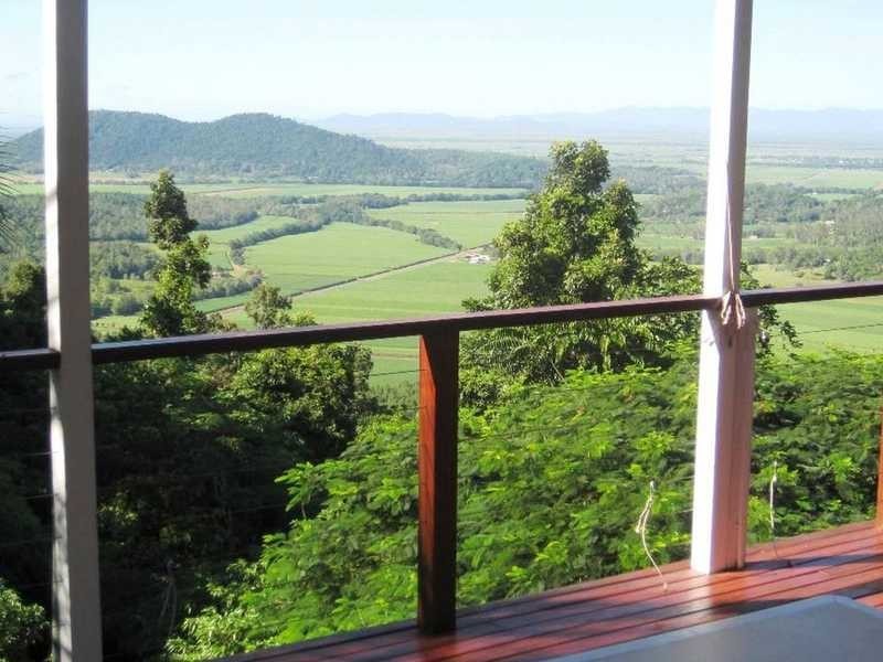 127 Staniland Drive, Strathdickie QLD 4800