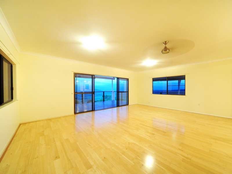 127 Staniland Drive, Strathdickie QLD 4800