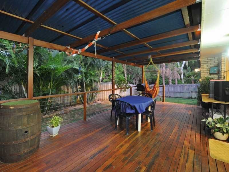 Unit 2/15 Eshelby Drive, Cannonvale QLD 4802