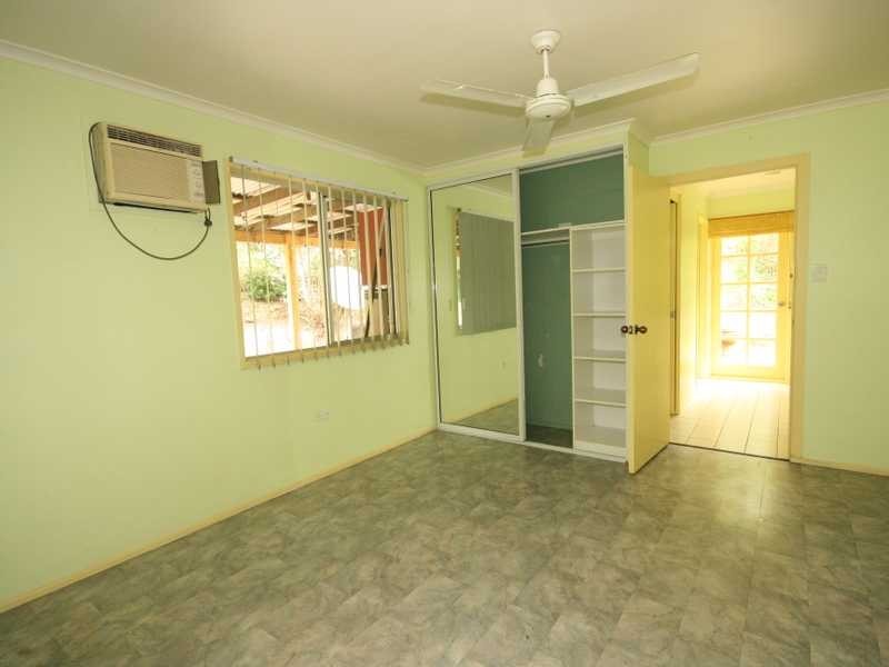 112 Brandy Creek Rd, Cannon Valley QLD 4800