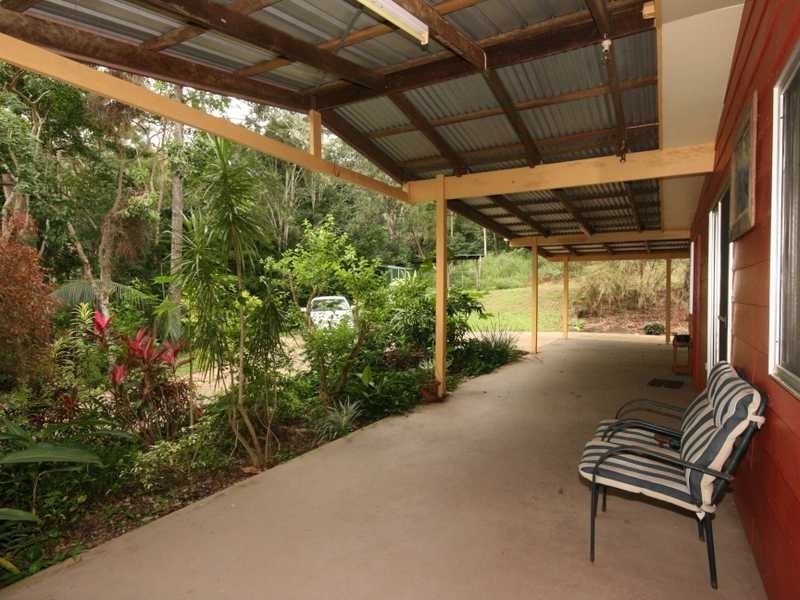 112 Brandy Creek Rd, Cannon Valley QLD 4800