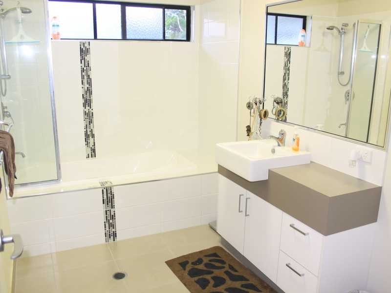 26 Waite Creek Court, Cannonvale QLD 4802