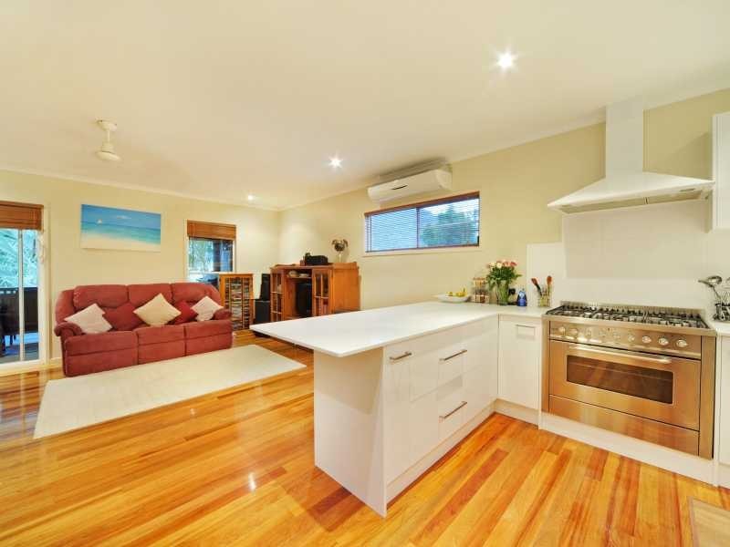 18 Plemenuk Road, Mount Marlow QLD 4800