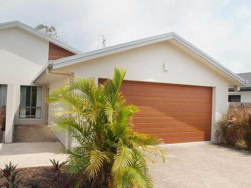 Unit 1 & 2/46 South Molle Blvd, Cannonvale QLD 4802