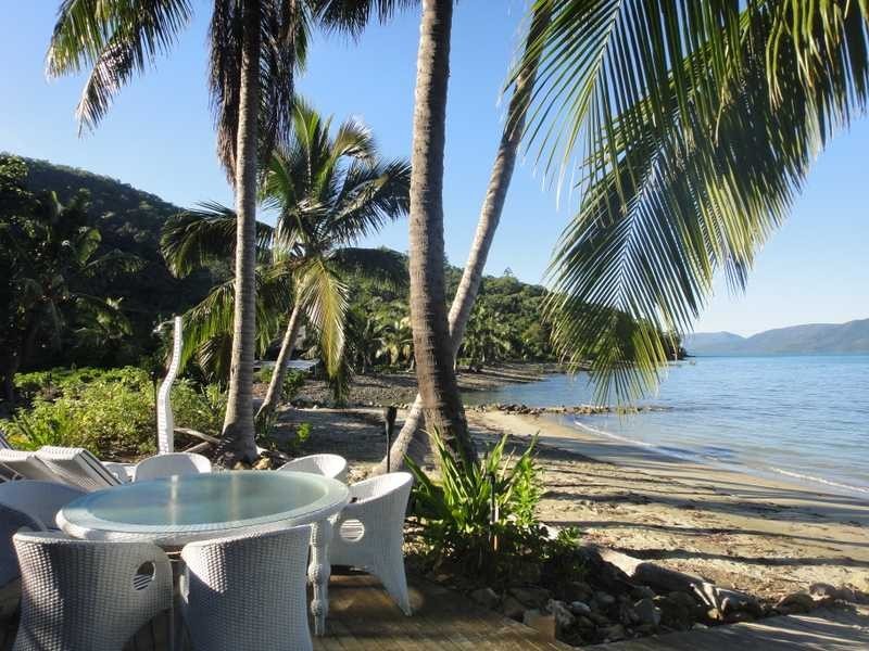 Paradise Bay Eco Resort, Long Island QLD 4741