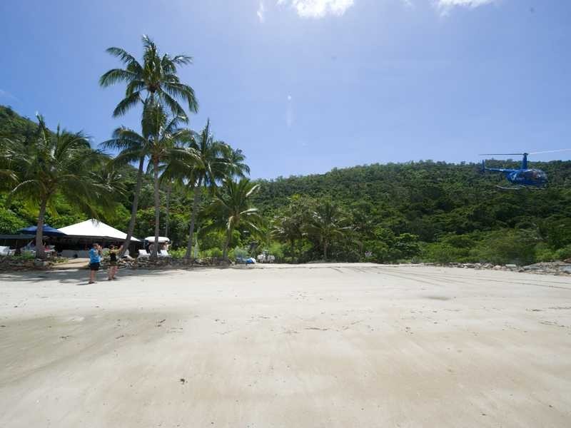 Paradise Bay Eco Resort, Long Island QLD 4741