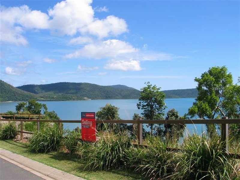 Lot 9/ Jessies Way, Cannonvale QLD 4802