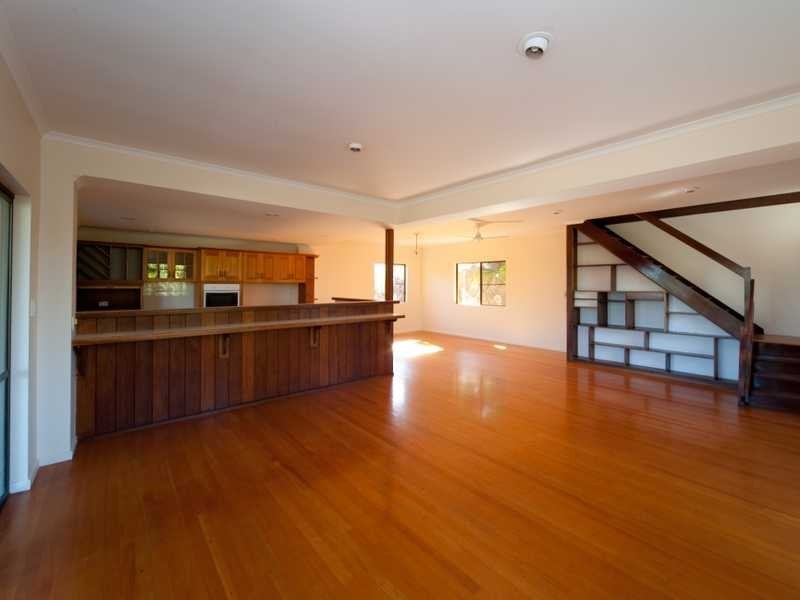 77 Staniland Drive, Strathdickie QLD 4800