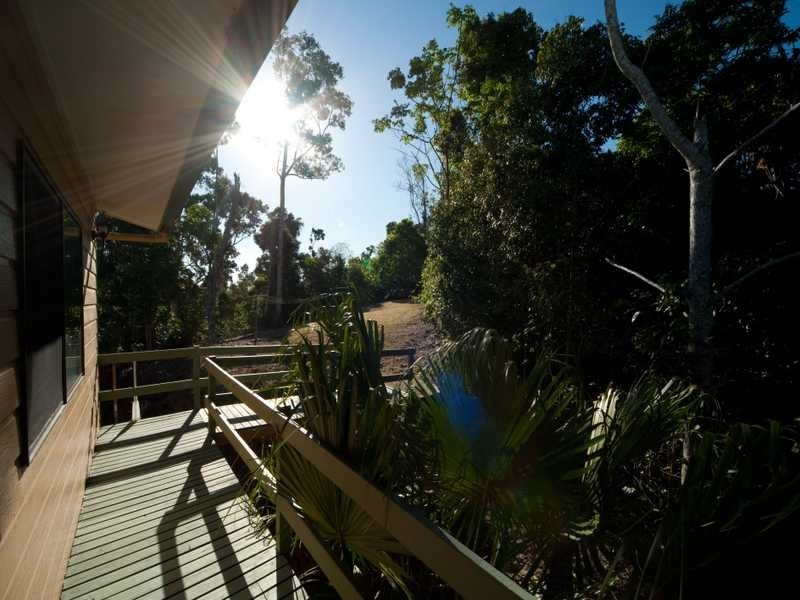 77 Staniland Drive, Strathdickie QLD 4800