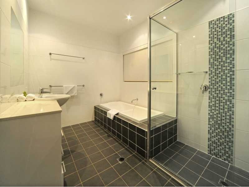 14 Stonehaven Court, Airlie Beach QLD 4802