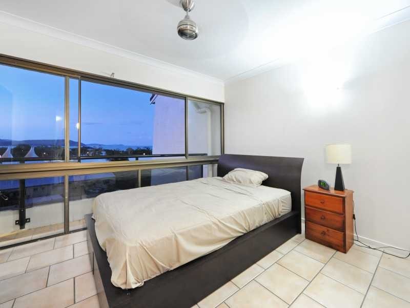 Unit 14/2 Eshelby Drive, Cannonvale QLD 4802