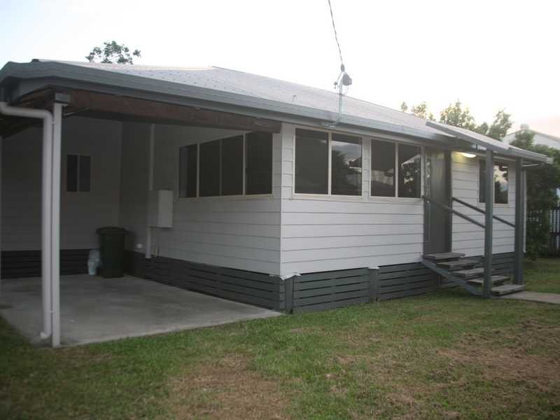 36 Ruge Street, Proserpine QLD 4800