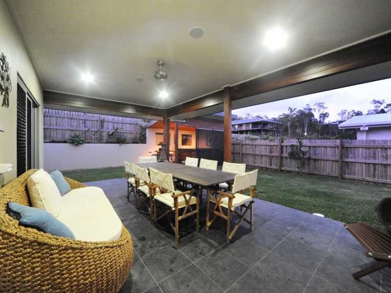 38 Parker Road, Cannonvale QLD 4802