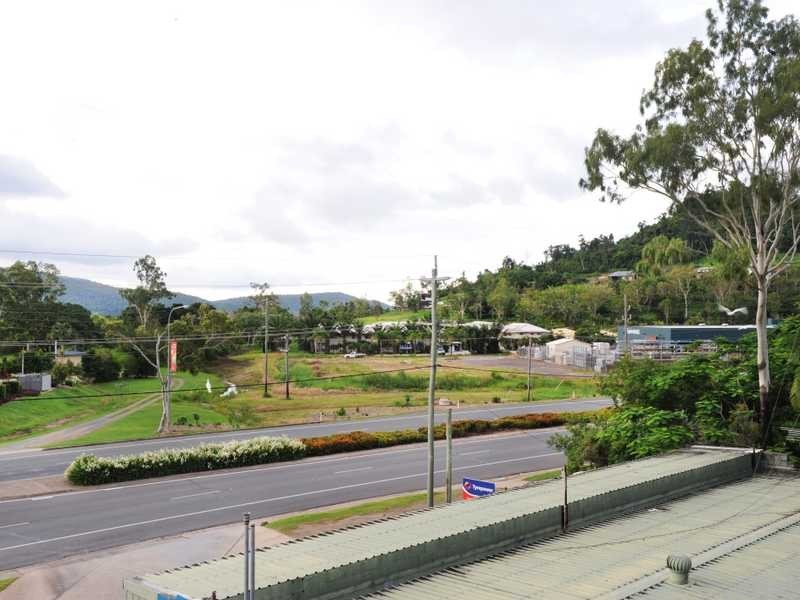 1 Adina Street, Cannonvale QLD 4802