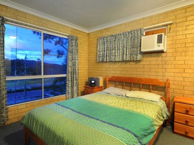 1 Adina Street, Cannonvale QLD 4802