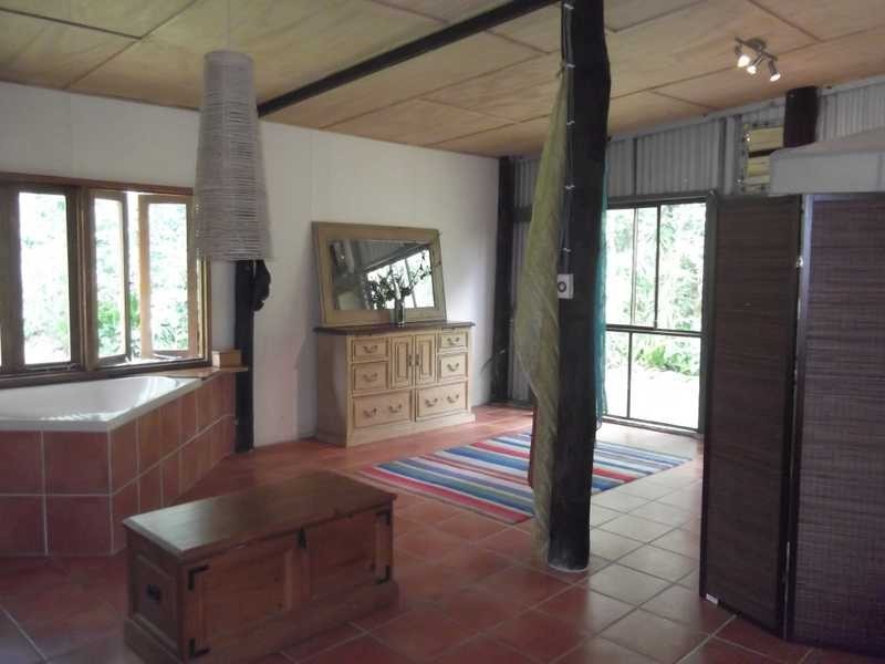 757 Saltwater Creek Road, Palm Grove QLD 4800