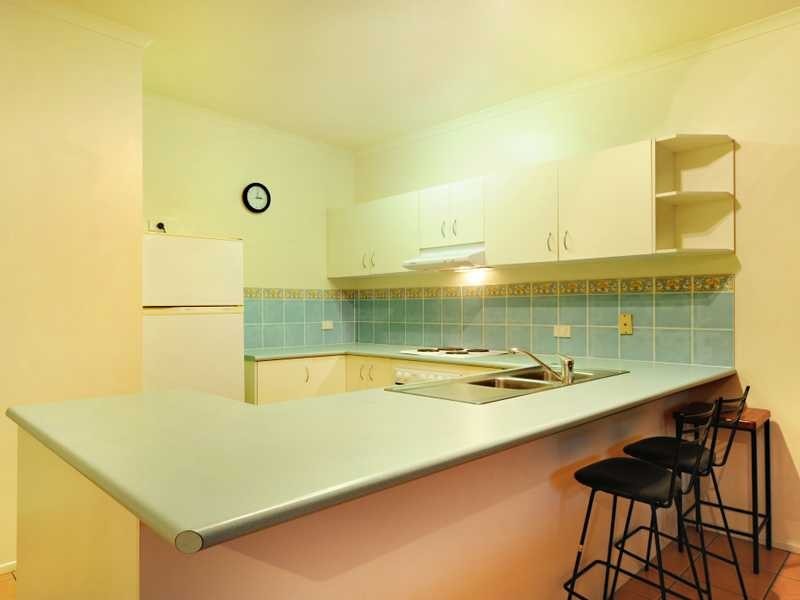 Unit 21/20 Island Drive, Cannonvale QLD 4802