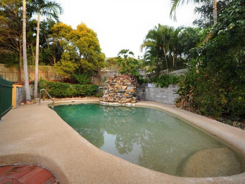Unit 21/20 Island Drive, Cannonvale QLD 4802