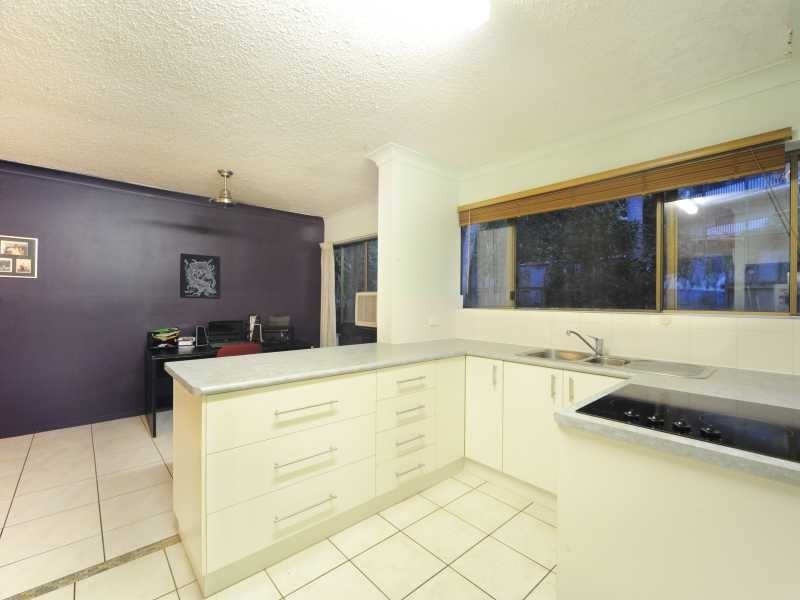 Unit 104/2 Eshelby Drive, Cannonvale QLD 4802