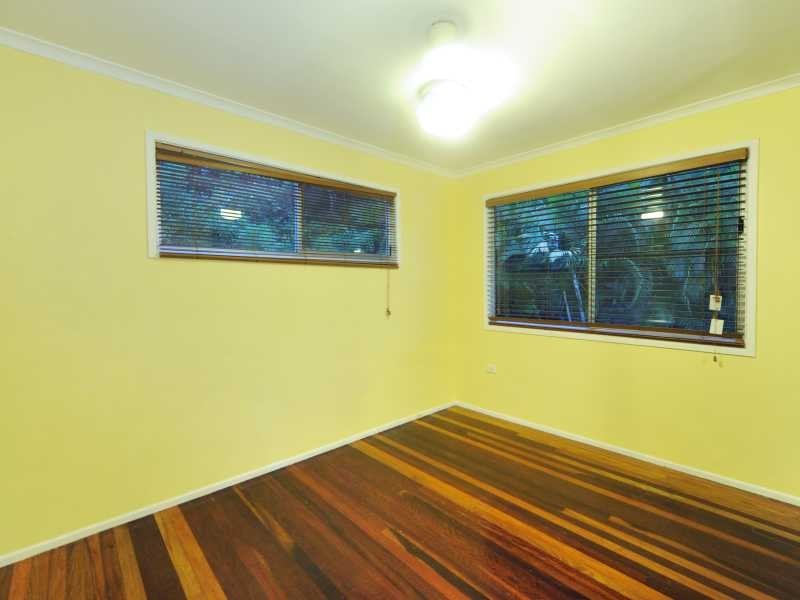 15 Wambiri Street, Cannonvale QLD 4802