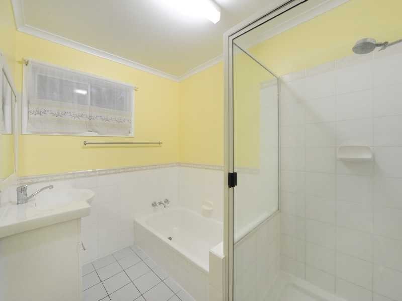 15 Wambiri Street, Cannonvale QLD 4802