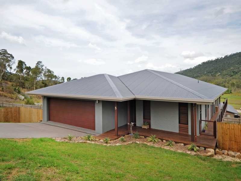 5 Scenic Ridge Drive, Cannonvale QLD 4802