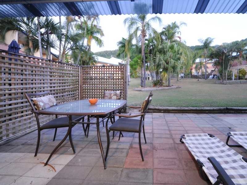 Unit 23/11 Island Drive, Cannonvale QLD 4802