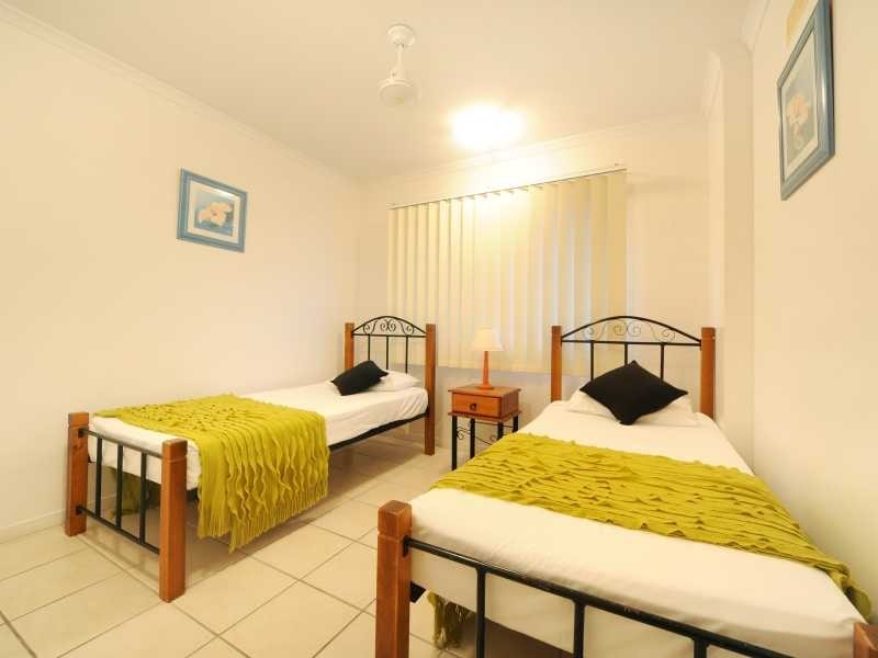 Unit 27/24 Beach Road, Cannonvale QLD 4802