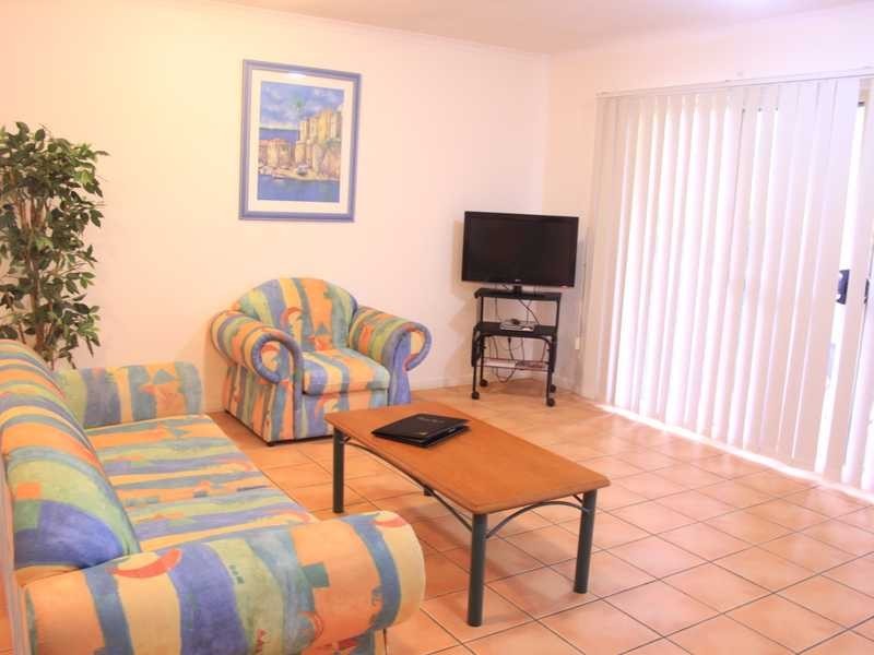 Unit 15/24 Beach Road, Cannonvale QLD 4802