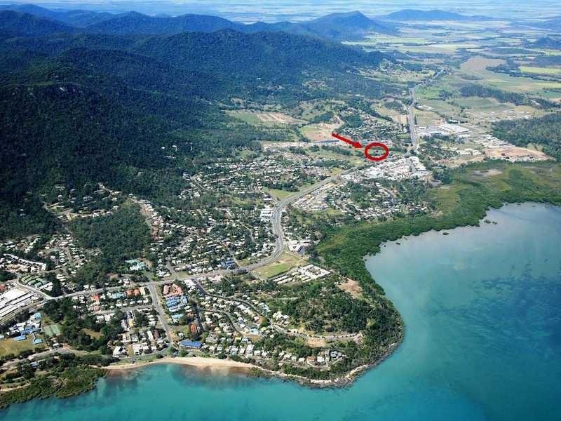 24 Abell Road, Cannonvale QLD 4802