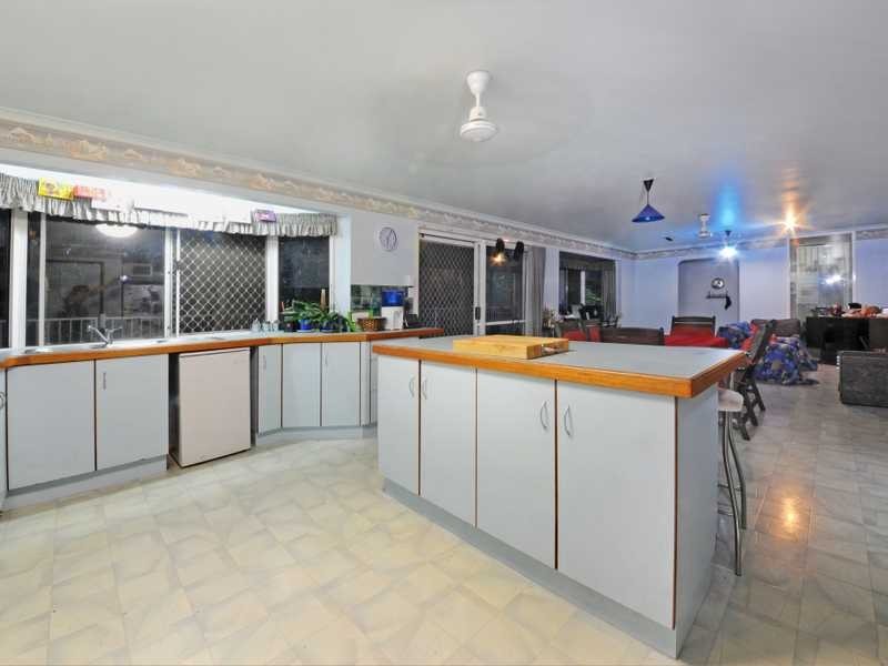 44 Moonlight Drive, Jubilee Pocket QLD 4802