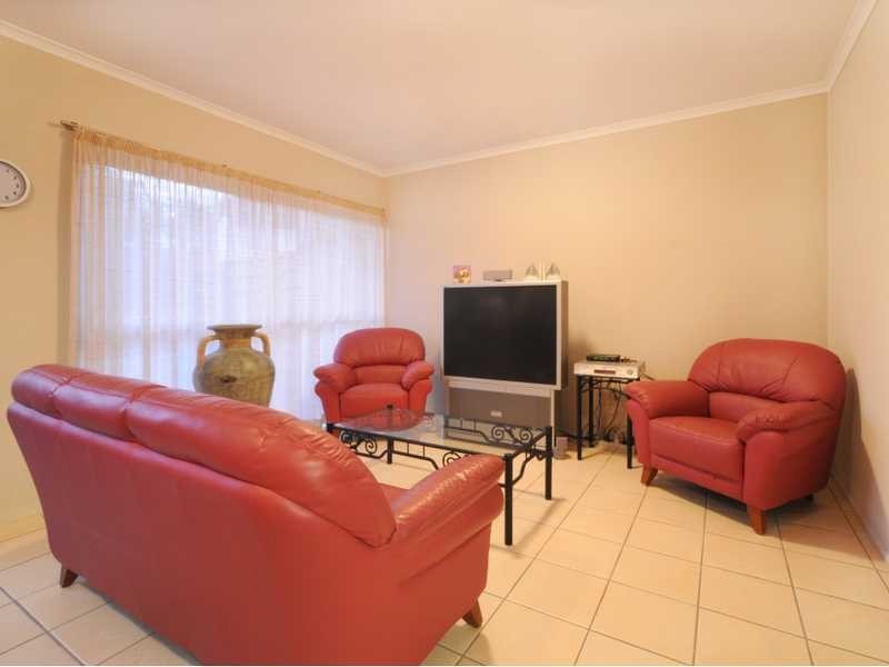 Unit 2/3 Maeva Street, Jubilee Pocket QLD 4802