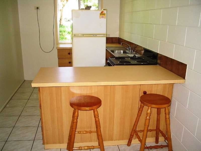 Unit 7/6 St Martins Lane, Cannonvale QLD 4802